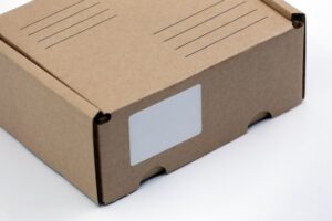 らくらくメルカリ便で住所はバレる？コンビニで受け取ることは可能？